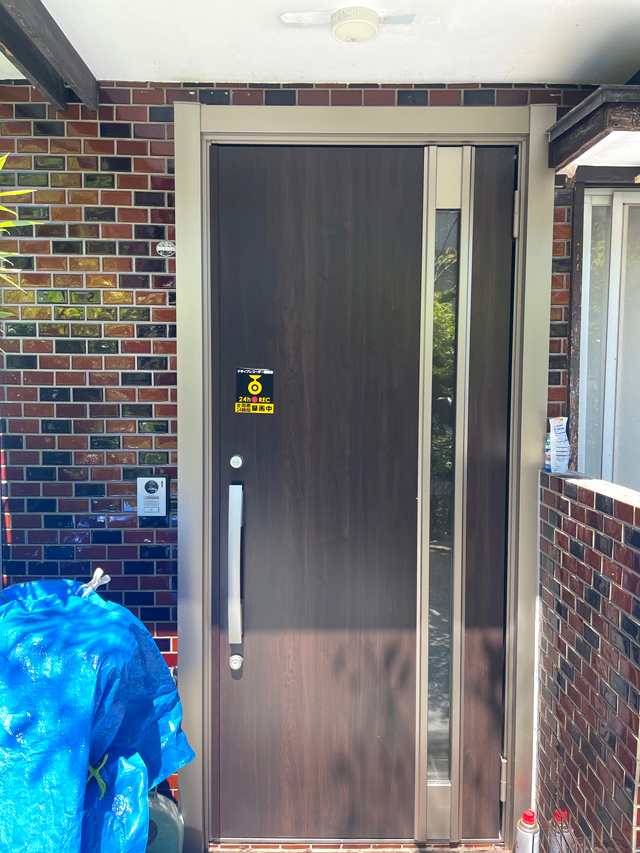 玄関扉　施工後